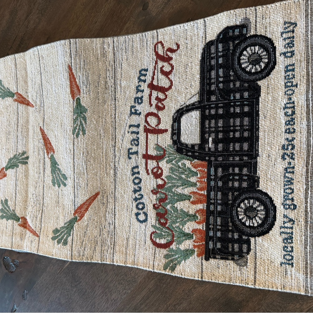 Spring Table Runner - Picture 2 of 3